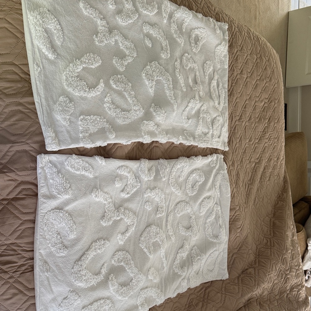 Plush White Decorative Pillow Shams - Set of 2